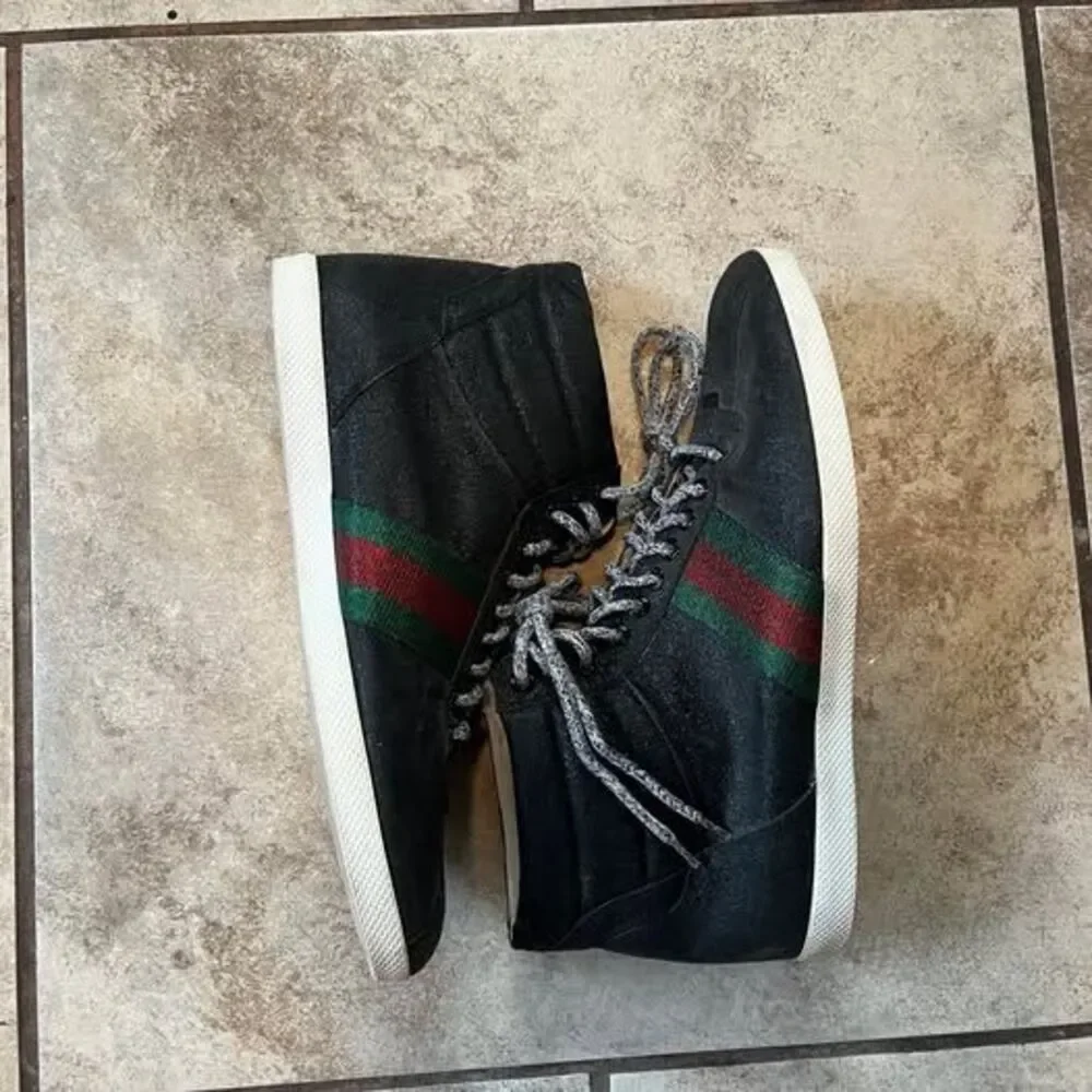 High Top Premium Designer Shimmer Sneakers - Men's Size 7
